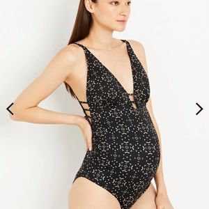 A Pea in the Pod One Piece